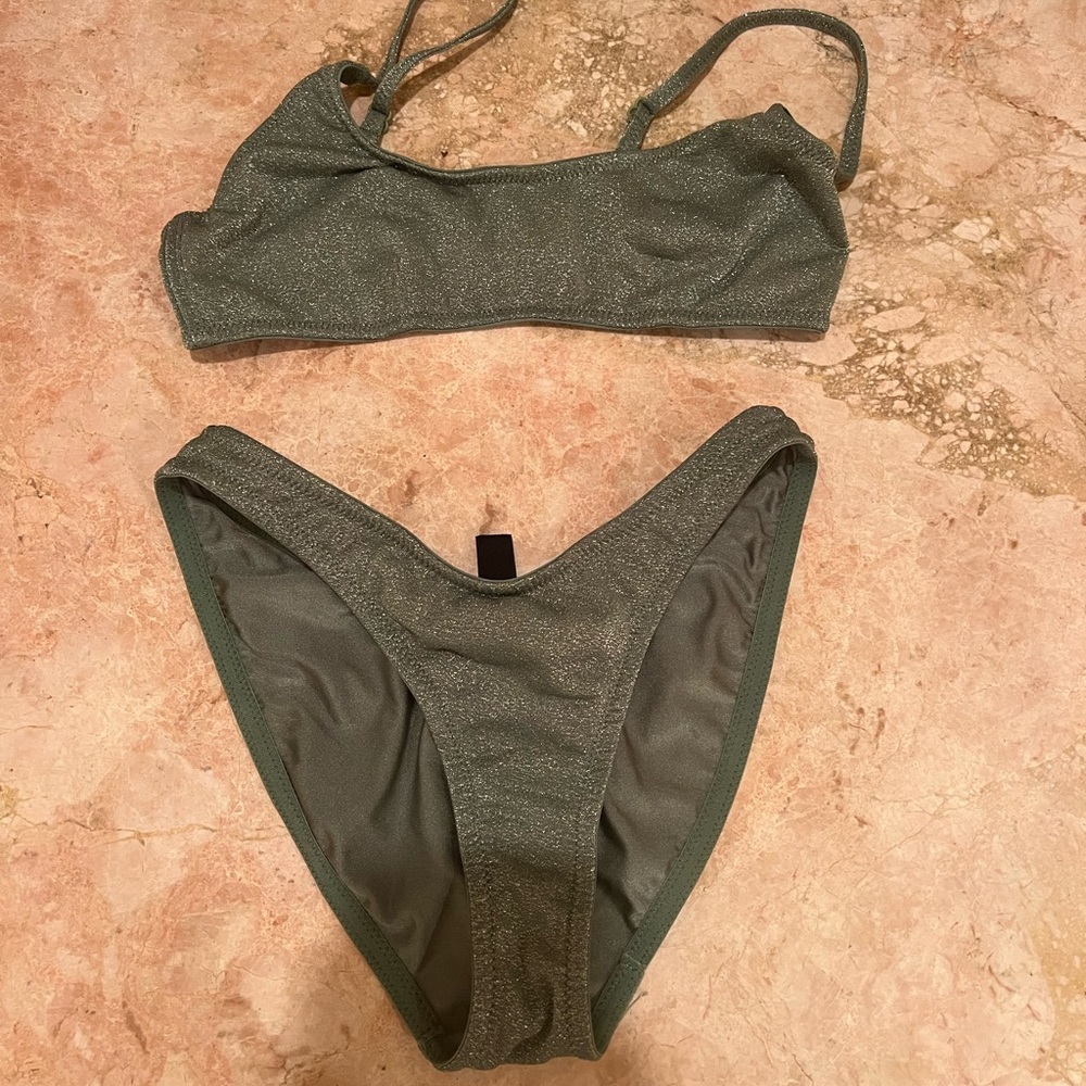 triangl bikini